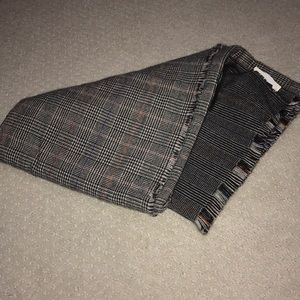 Large, plaid scarf